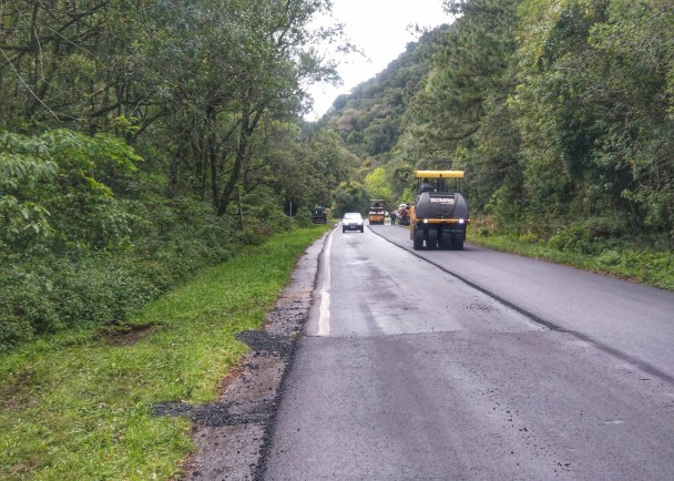 Obras na ERS-020 exigem atenção dos motoristas