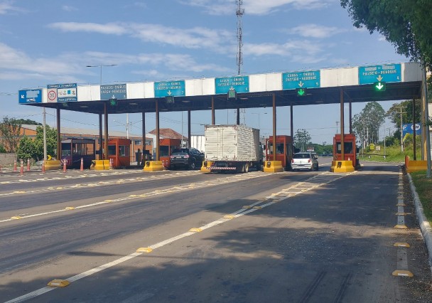 Praças de Portão e Flores da Cunha deixam de ser de responsabilidade da EGR