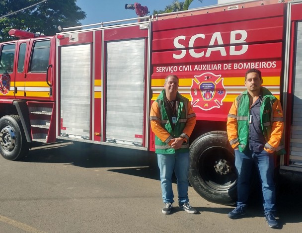 Entrega caminhão bombeiros Araricá 01 06 2023 (2)