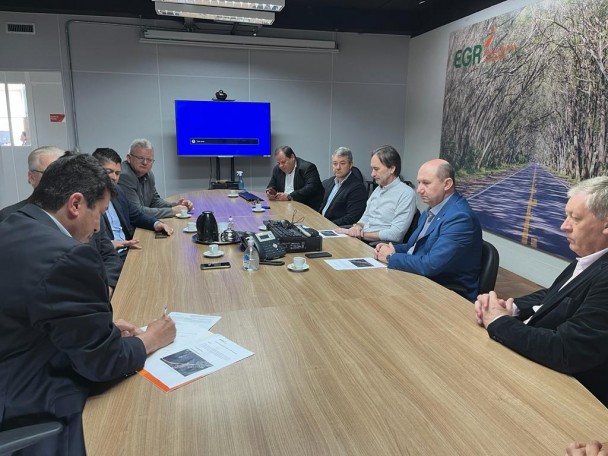 Assinatura rotatória ERS 235 Nova Petrópolis Vanacor assina 1