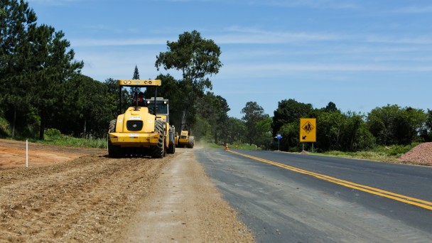 &Uacute;ltima semana de novembro ter&aacute; 12 frentes de obra em rodovias administradas pela EGR